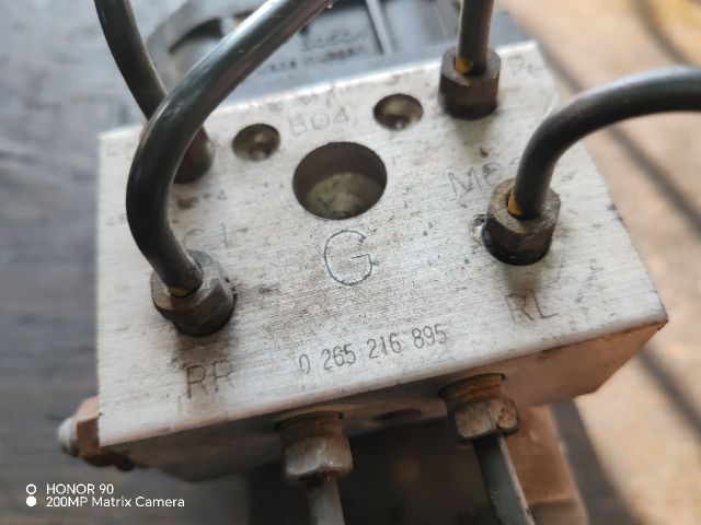 bontott HONDA CIVIC VII ABS Kocka