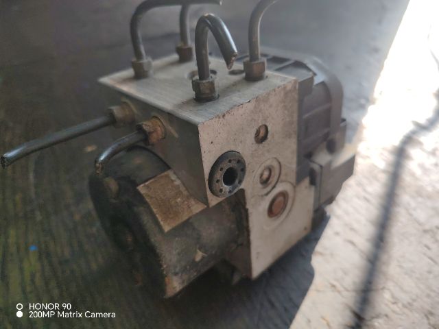 bontott HONDA CIVIC VII ABS Kocka