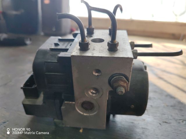 bontott HONDA CIVIC VII ABS Kocka