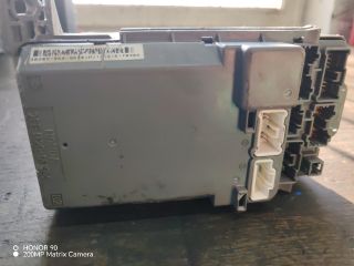 bontott HONDA CIVIC VII Biztosítéktábla Motortér