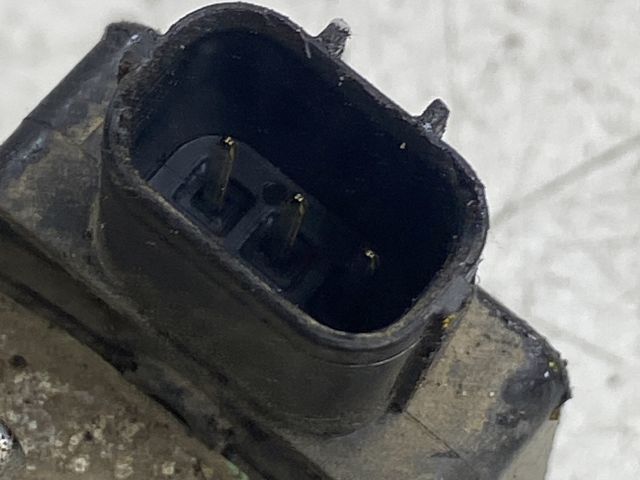 bontott HONDA CIVIC VII Fojtószelep (Mechanikus)