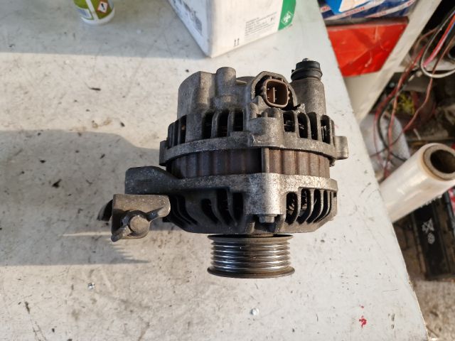 bontott HONDA CIVIC VII Generátor