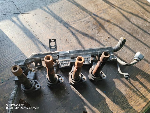 bontott HONDA CIVIC VII Gyújtótrafó Szett