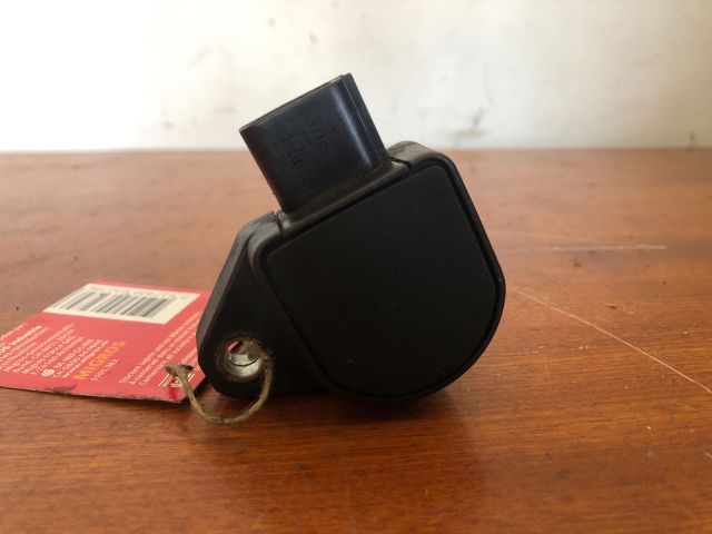 bontott HONDA CIVIC VII Gyújtótrafó