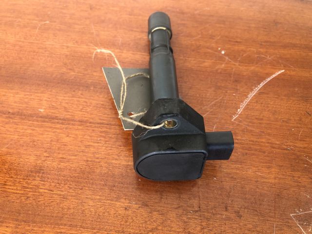 bontott HONDA CIVIC VII Gyújtótrafó