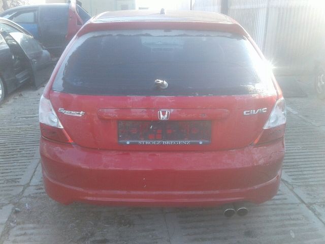 bontott HONDA CIVIC VII Hátsó Futómű (Részeivel)