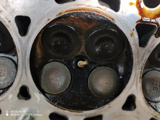 bontott HONDA CIVIC VII Hengerfej