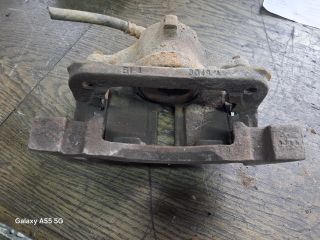 bontott HONDA CIVIC VII Jobb első Féknyereg Munkahengerrel