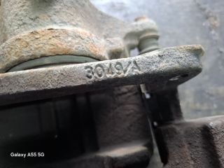 bontott HONDA CIVIC VII Jobb első Féknyereg Munkahengerrel