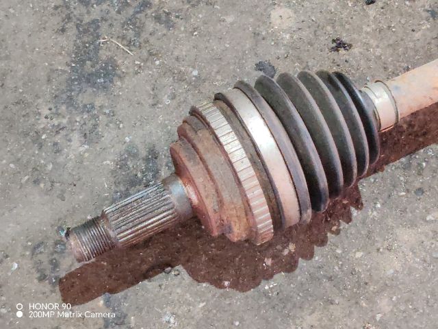 bontott HONDA CIVIC VII Jobb Féltengely