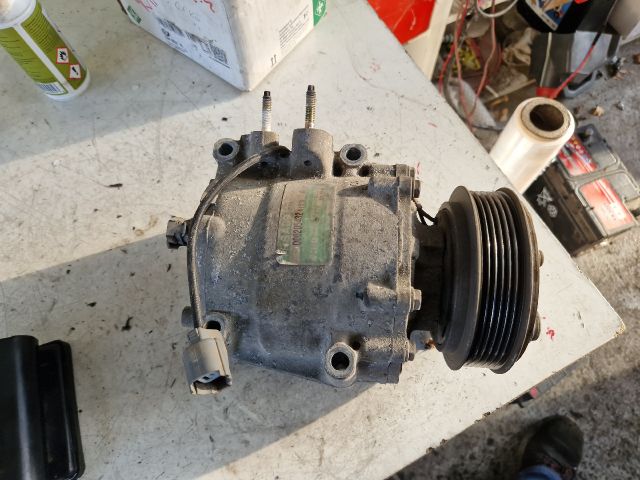 bontott HONDA CIVIC VII Klímakompresszor