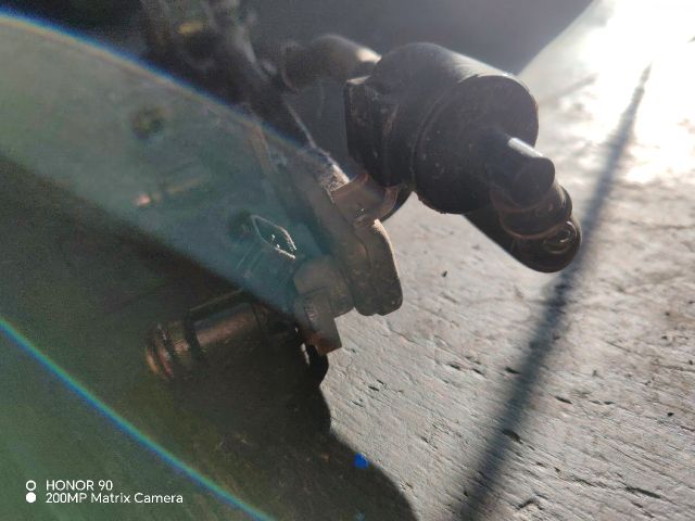 bontott HONDA CIVIC VII Porlasztó Sor / Híd