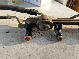 bontott HONDA CIVIC VII Porlasztó Sor / Híd