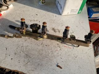 bontott HONDA CIVIC VII Porlasztó Sor / Híd