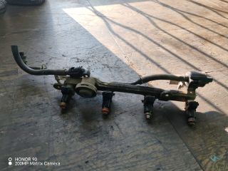 bontott HONDA CIVIC VII Porlasztó Sor / Híd