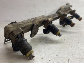 bontott HONDA CIVIC VII Porlasztó Sor / Híd