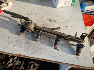 bontott HONDA CIVIC VII Porlasztó Sor / Híd