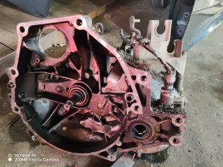 bontott HONDA CIVIC VII Váltó (Mechanikus)