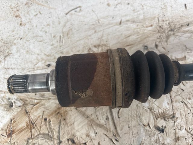 bontott HONDA CIVIC VII Bal Féltengely