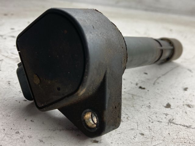 bontott HONDA CIVIC VII Gyújtótrafó