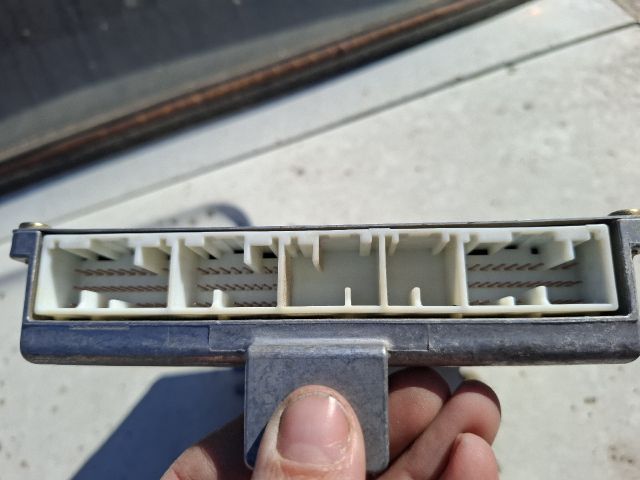 bontott HONDA CIVIC VII Motorvezérlő