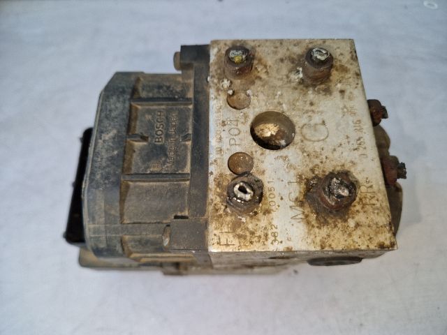 bontott HONDA CIVIC VII ABS Kocka