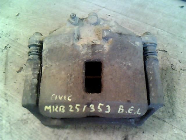 bontott HONDA CIVIC VII Bal első Féknyereg Munkahengerrel