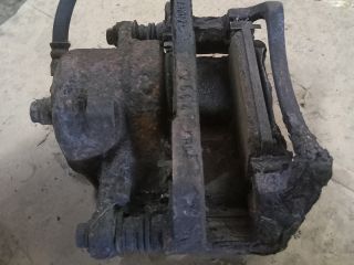 bontott HONDA CIVIC VII Bal első Féknyereg Munkahengerrel