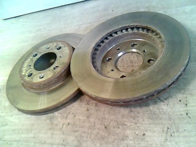 bontott HONDA CIVIC VII Első Pár Féktárcsa