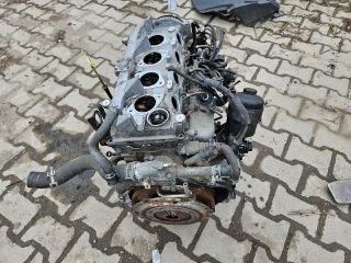 bontott HONDA CIVIC VII Motor (Fűzött blokk hengerfejjel)