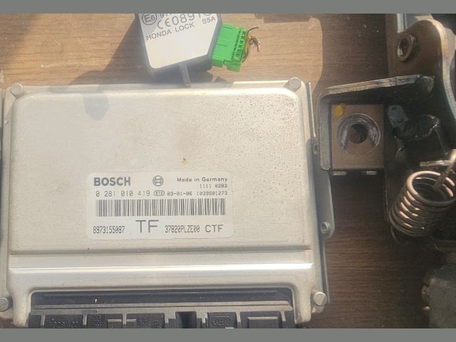 bontott HONDA CIVIC VII Motorvezérlő