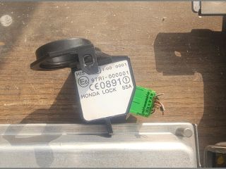 bontott HONDA CIVIC VII Motorvezérlő