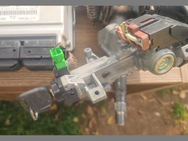 bontott HONDA CIVIC VII Motorvezérlő