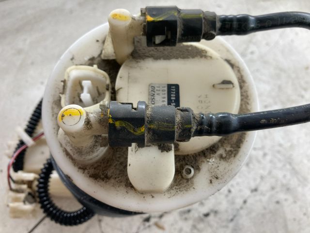 bontott HONDA CIVIC VII Üzemanyag Szivattyú