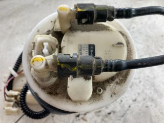 bontott HONDA CIVIC VII Üzemanyag Szivattyú