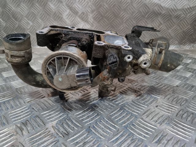 bontott HONDA CIVIC VII Termosztátház