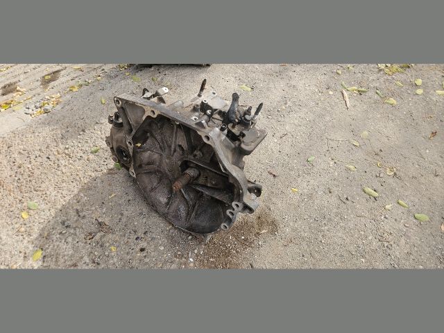 bontott HONDA CIVIC VII Váltó (Mechanikus)