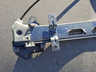 bontott HONDA CIVIC VII Bal első Ablakemelő Szerkezet (Elektromos)