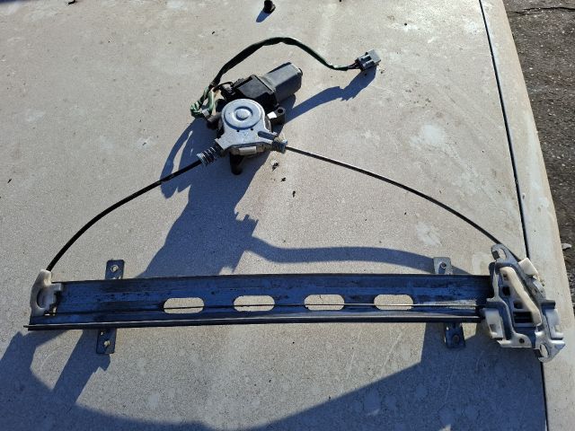 bontott HONDA CIVIC VII Bal első Ablakemelő Szerkezet (Elektromos)