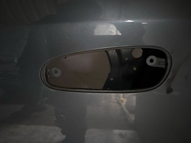 bontott HONDA CIVIC VII Bal első Ajtó (Üres lemez)