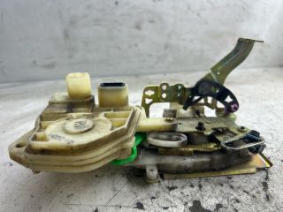 bontott HONDA CIVIC VII Bal első Ajtózár