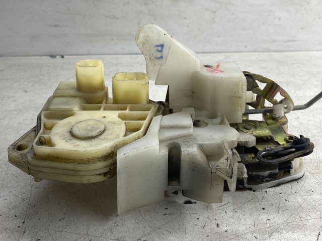 bontott HONDA CIVIC VII Bal első Ajtózár