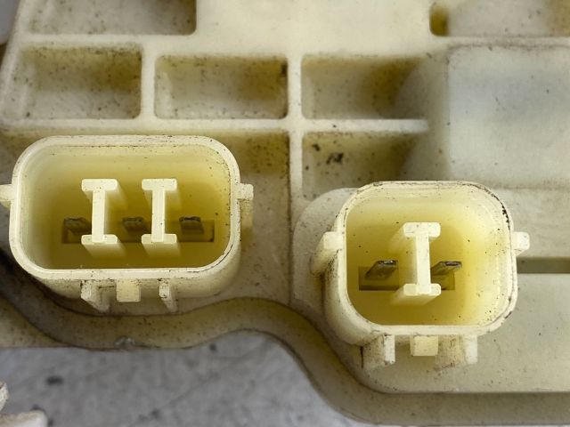 bontott HONDA CIVIC VII Bal első Ajtózár