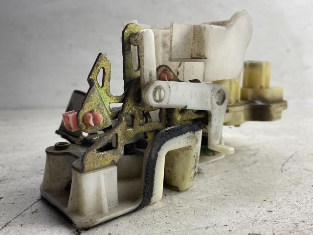 bontott HONDA CIVIC VII Bal hátsó Ajtózár