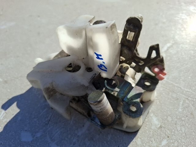 bontott HONDA CIVIC VII Bal hátsó Ajtózár