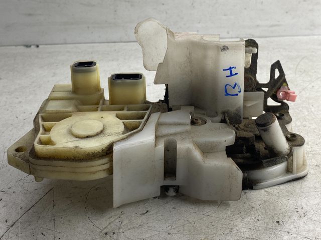 bontott HONDA CIVIC VII Bal hátsó Ajtózár