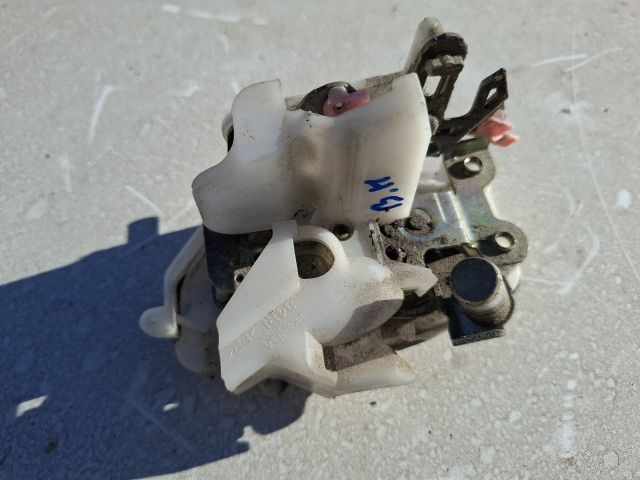 bontott HONDA CIVIC VII Bal hátsó Ajtózár