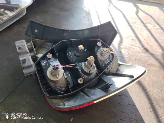 bontott HONDA CIVIC VII Bal Hátsó Lámpa