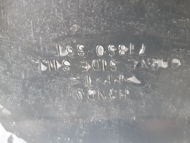 bontott HONDA CIVIC VII Bal Küszöb