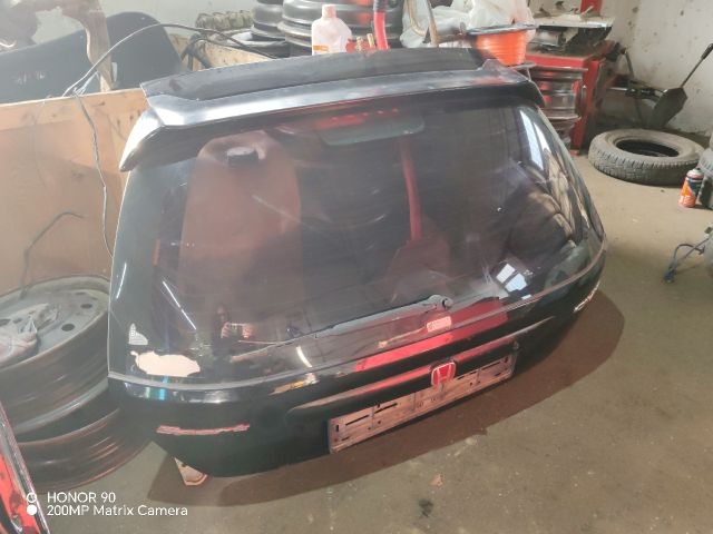 bontott HONDA CIVIC VII Csomagtérajtó (Részeivel)